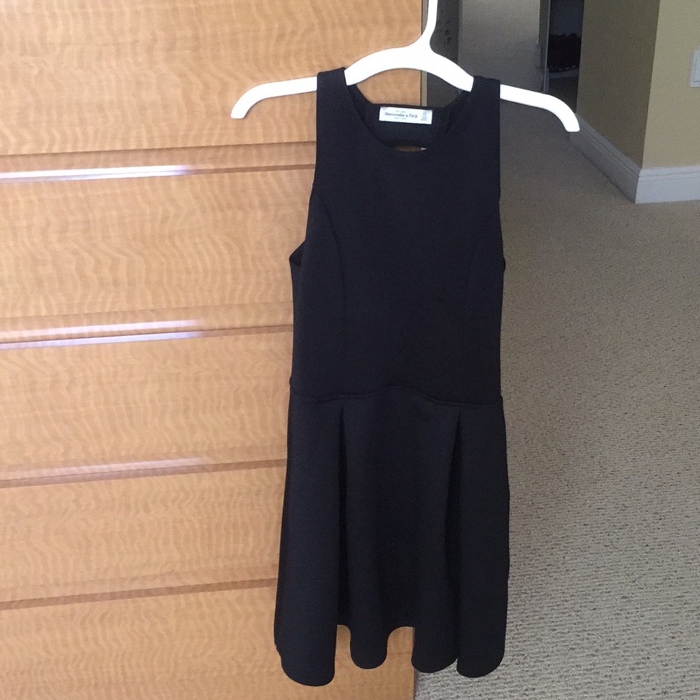Abercrombie & Fitch sleeveless dress